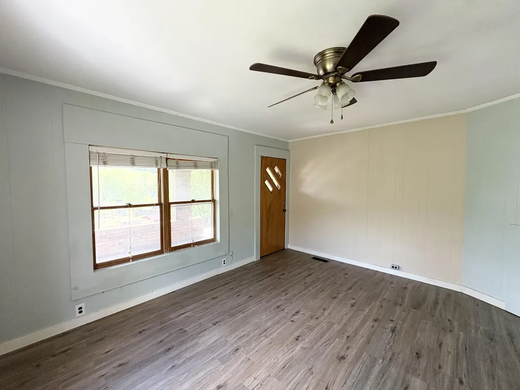 8289 Highway 460 West Liberty KY 41472