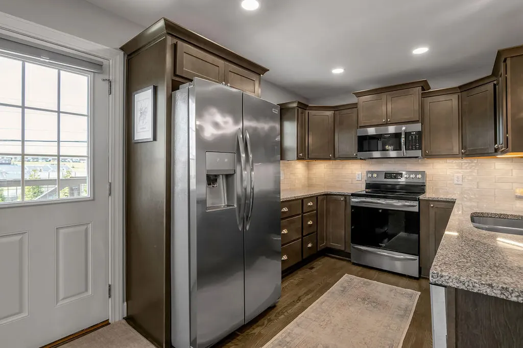1252 Gainesway Drive Lexington KY 40517