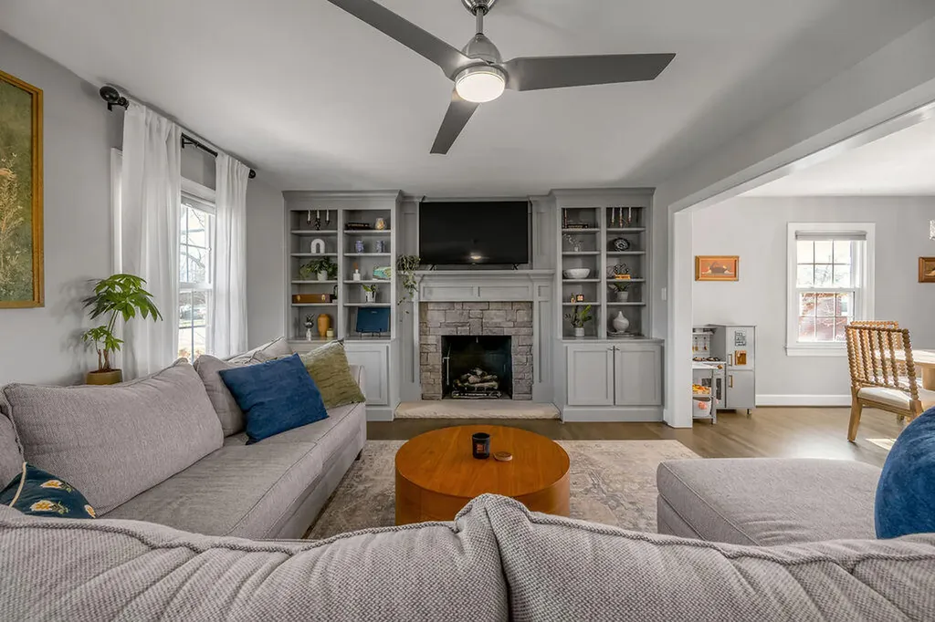 1252 Gainesway Drive Lexington KY 40517