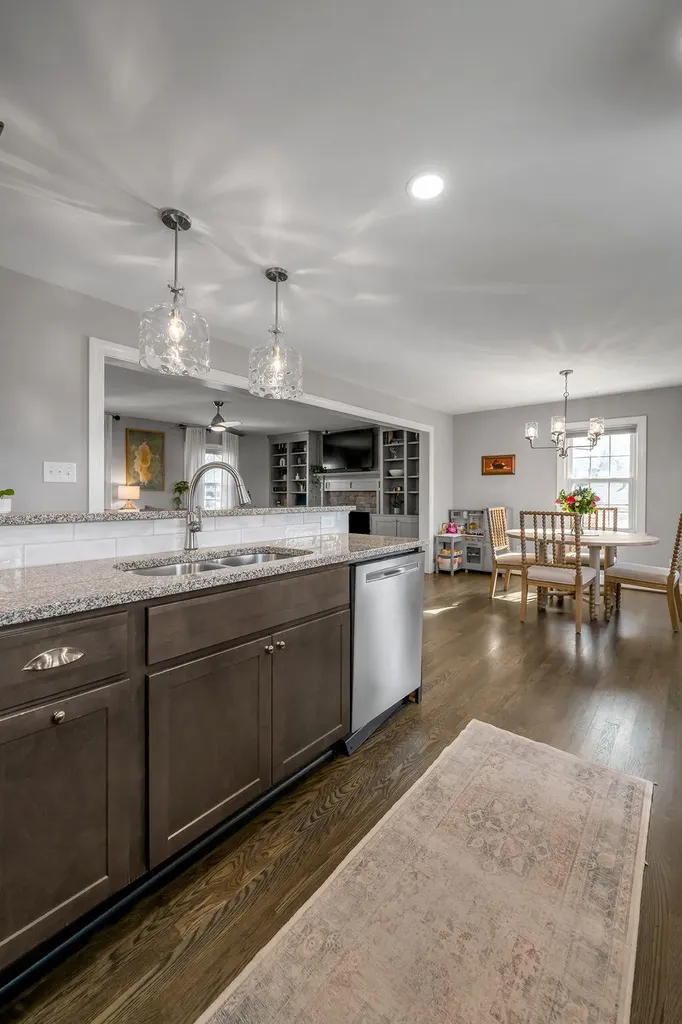 1252 Gainesway Drive Lexington KY 40517