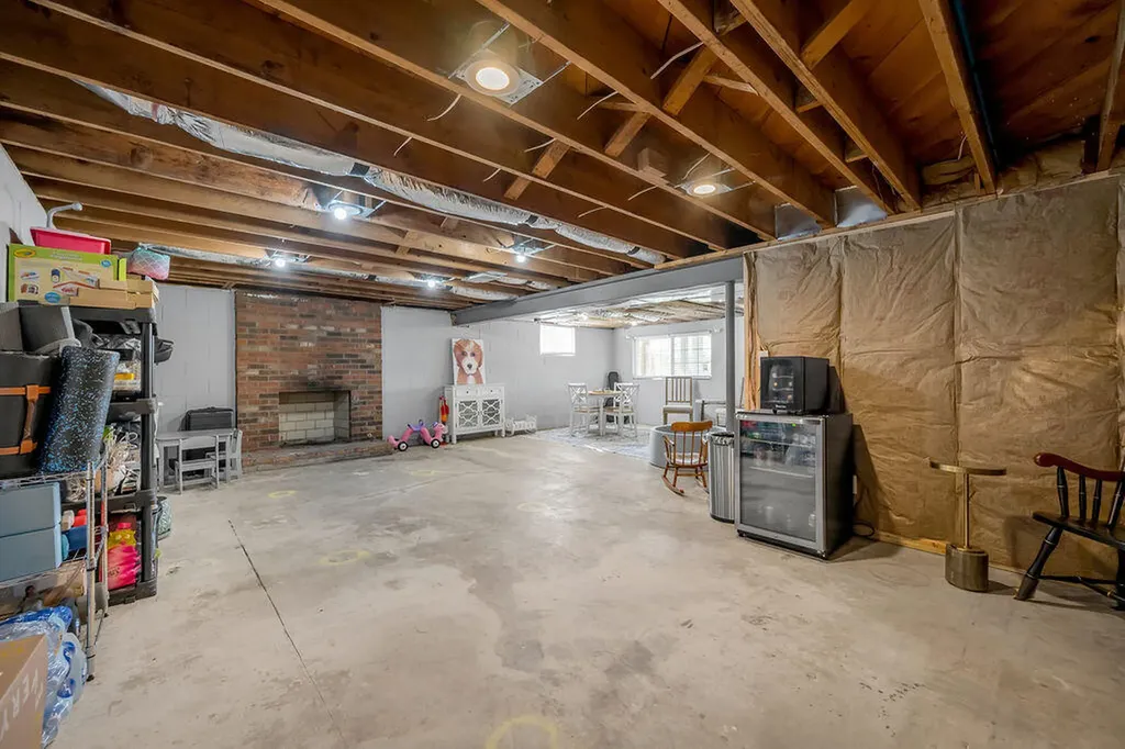 1252 Gainesway Drive Lexington KY 40517