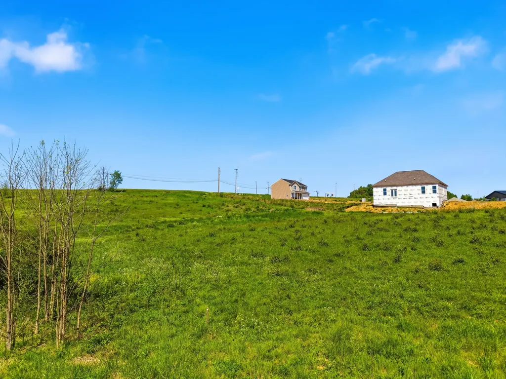 Tract 5 Frankfort Road Lawrenceburg KY 40342
