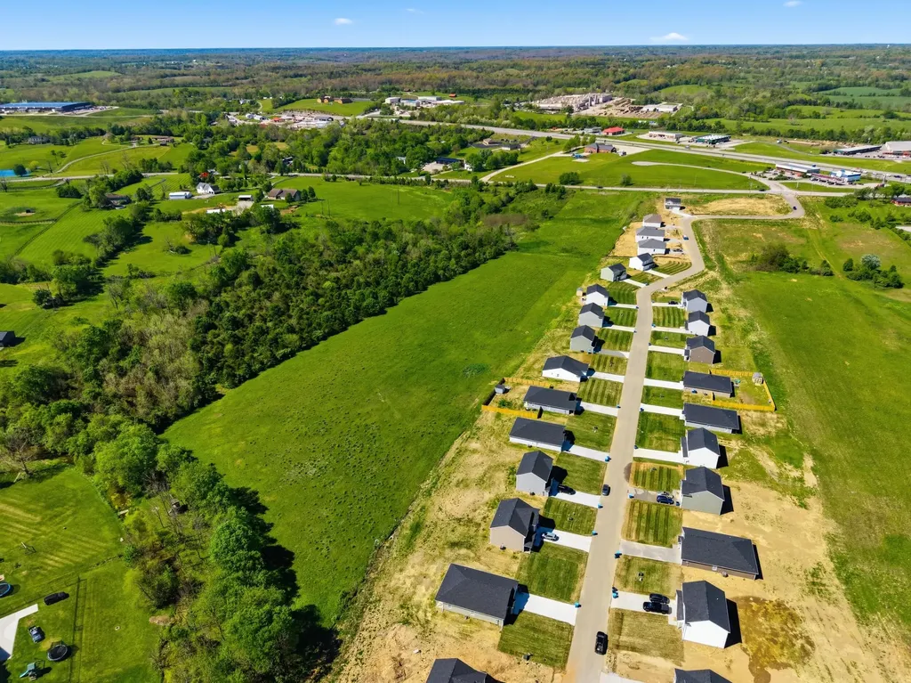 Tract 5 Frankfort Road Lawrenceburg KY 40342