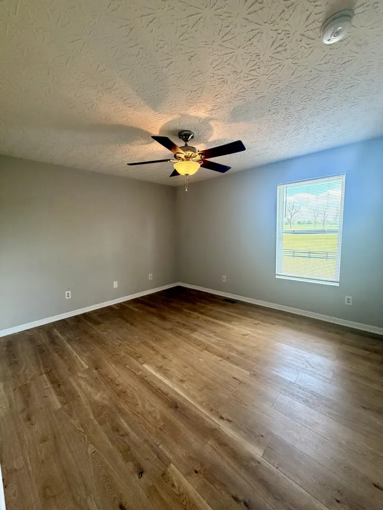 523 Tecumseh Trail Versailles KY 40383