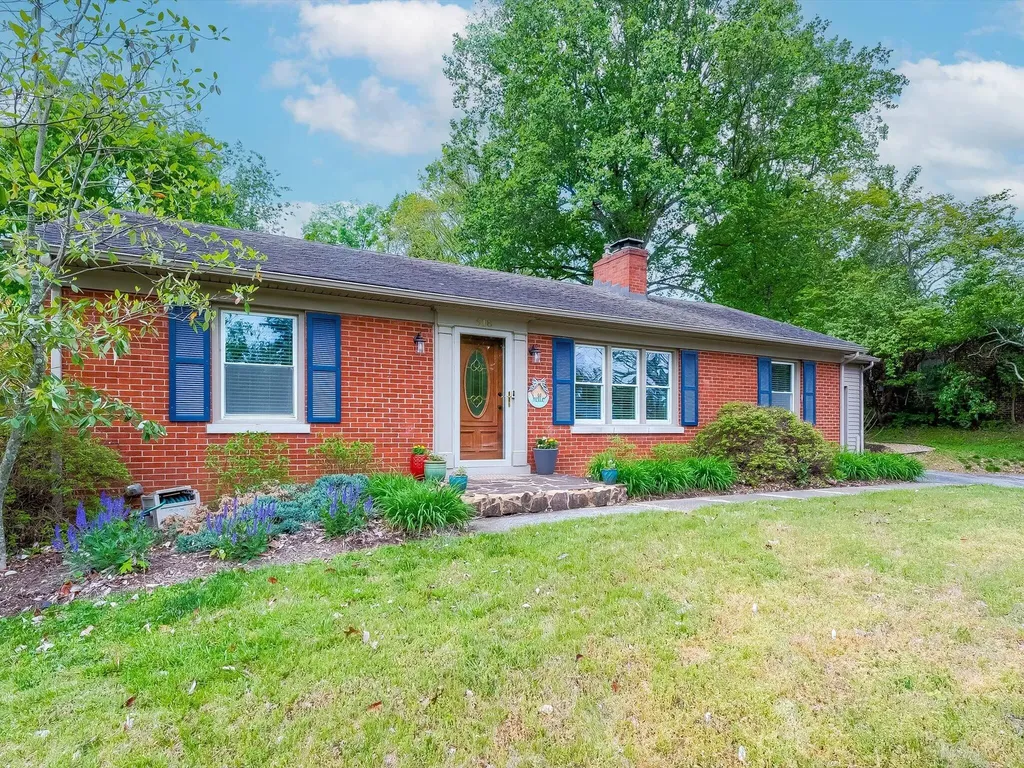 618 Pasadena Drive Lexington KY 40503