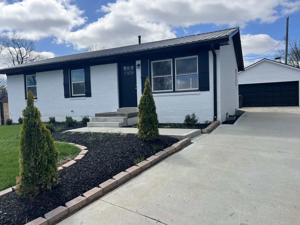 714 Biskoff Court Lexington KY 40505