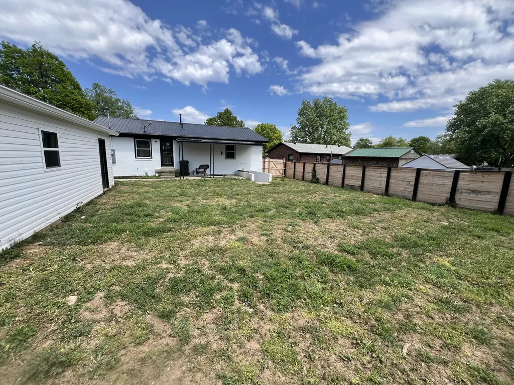 714 Biskoff Court Lexington KY 40505