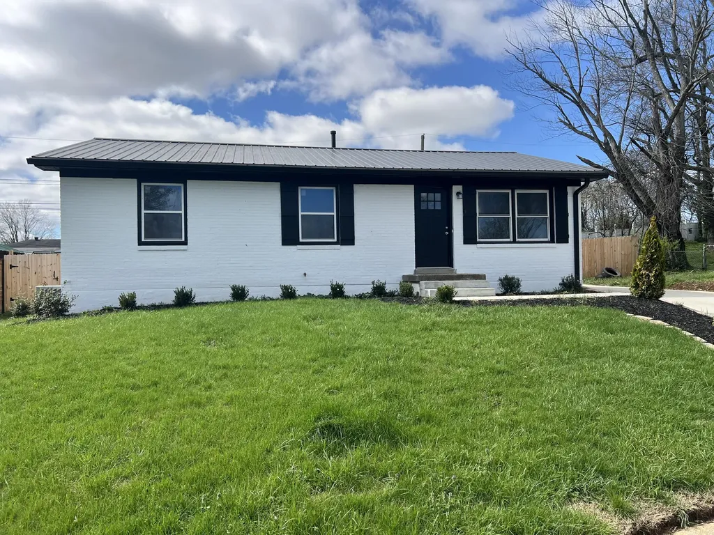 714 Biskoff Court Lexington KY 40505