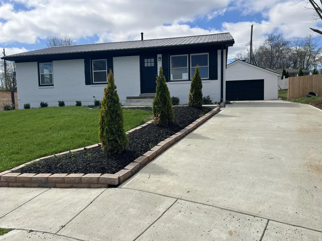 714 Biskoff Court Lexington KY 40505