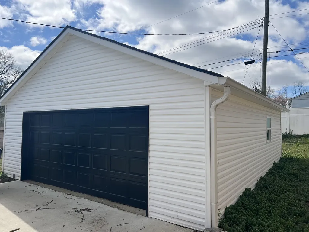 714 Biskoff Court Lexington KY 40505