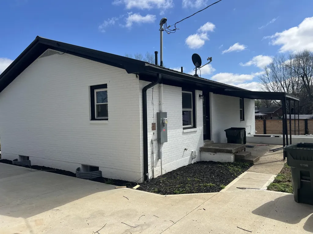 714 Biskoff Court Lexington KY 40505