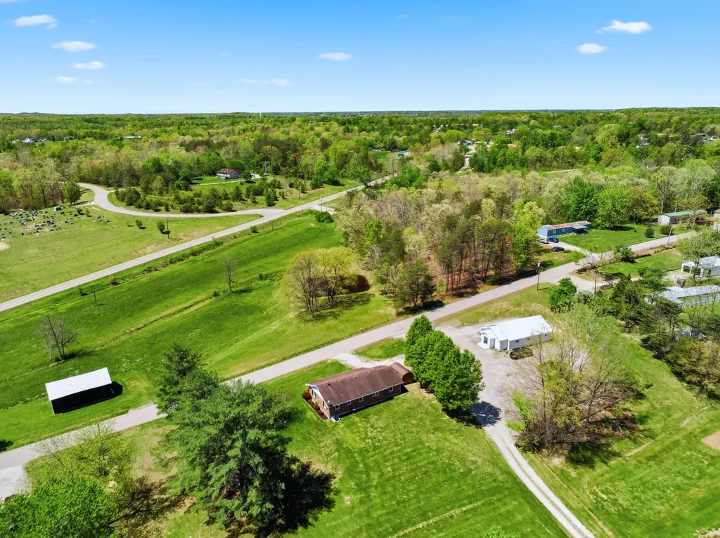 120 New Cut Road Jeffersonville KY 40337