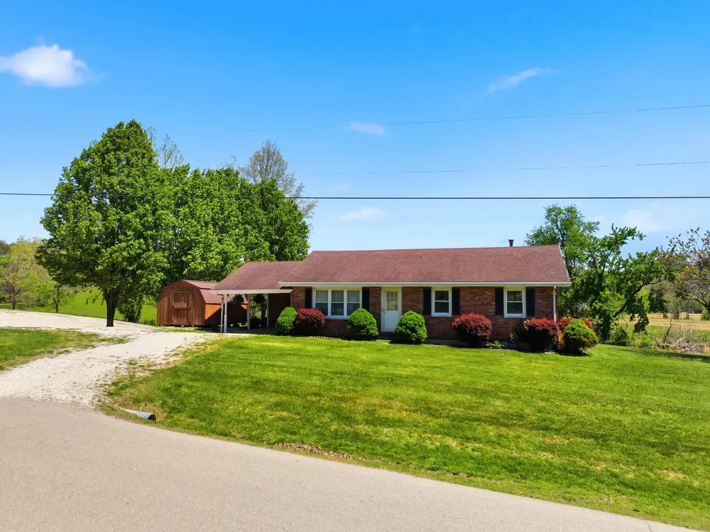 120 New Cut Road Jeffersonville KY 40337