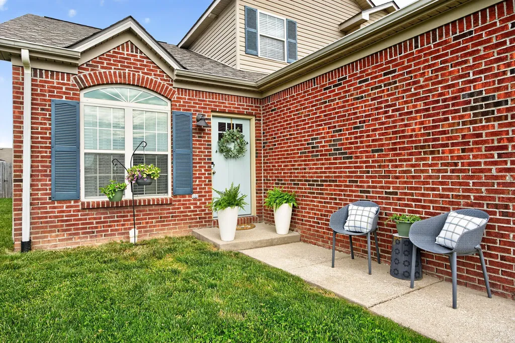 105 Dusk Court Georgetown KY 40324