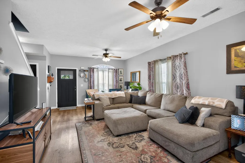 105 Dusk Court Georgetown KY 40324