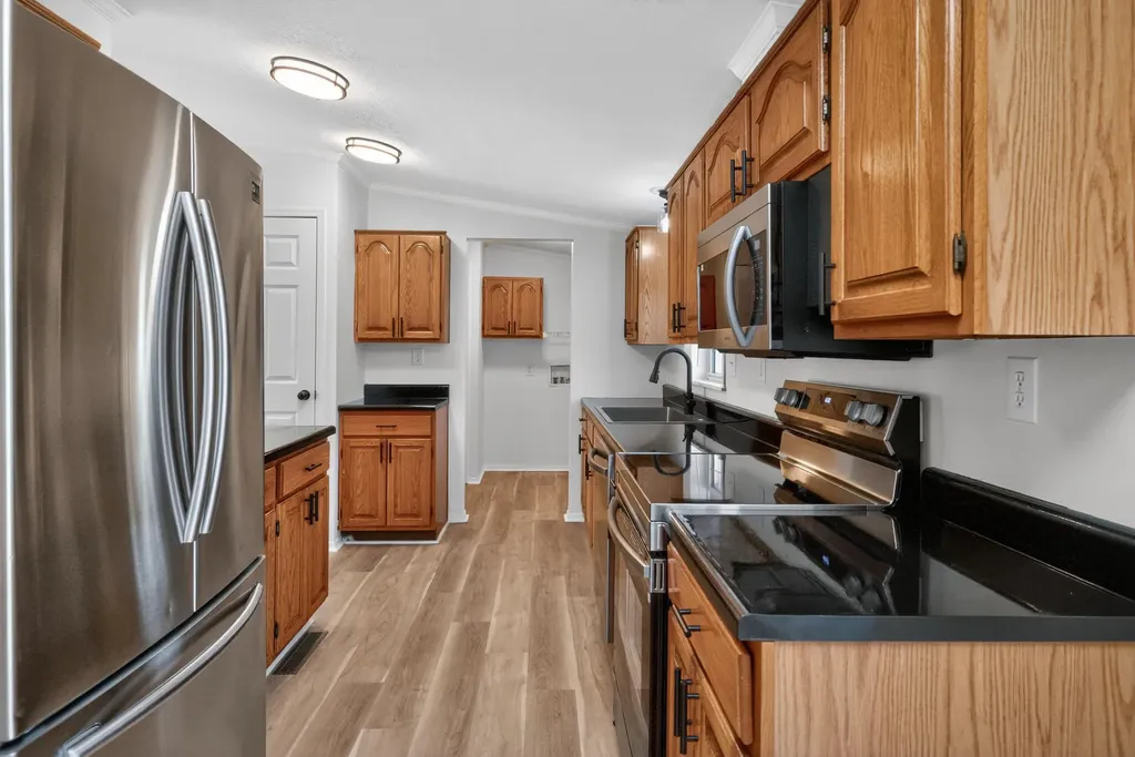 19 New Haven Road Lancaster KY 40444
