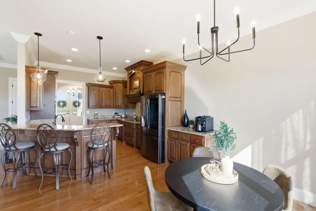 112 Little Paige Drive Frankfort KY 40601