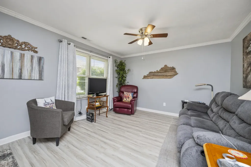 3500 Warwick Drive Lexington KY 40517