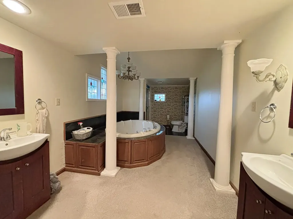 630 Dollie Miller Road East Bernstadt KY 40729