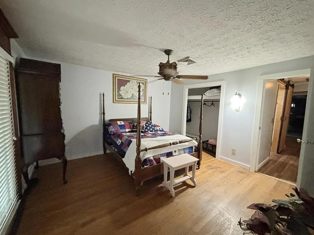 630 Dollie Miller Road East Bernstadt KY 40729