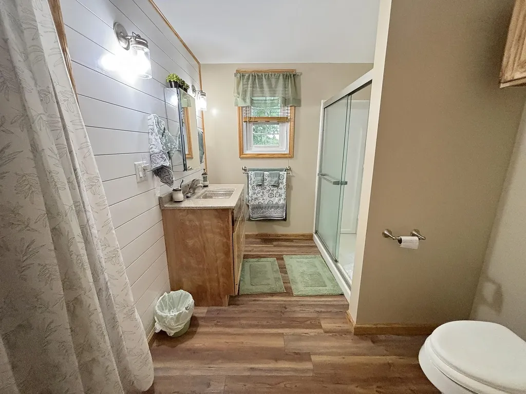 630 Dollie Miller Road East Bernstadt KY 40729