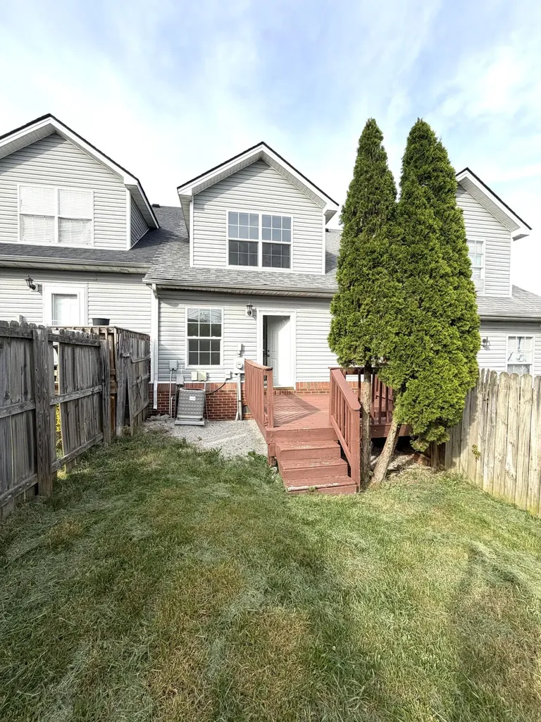 308 John Sutherland Drive Nicholasville KY 40356