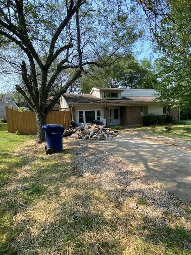 3209 Mirror Lake Drive Lexington KY 40515