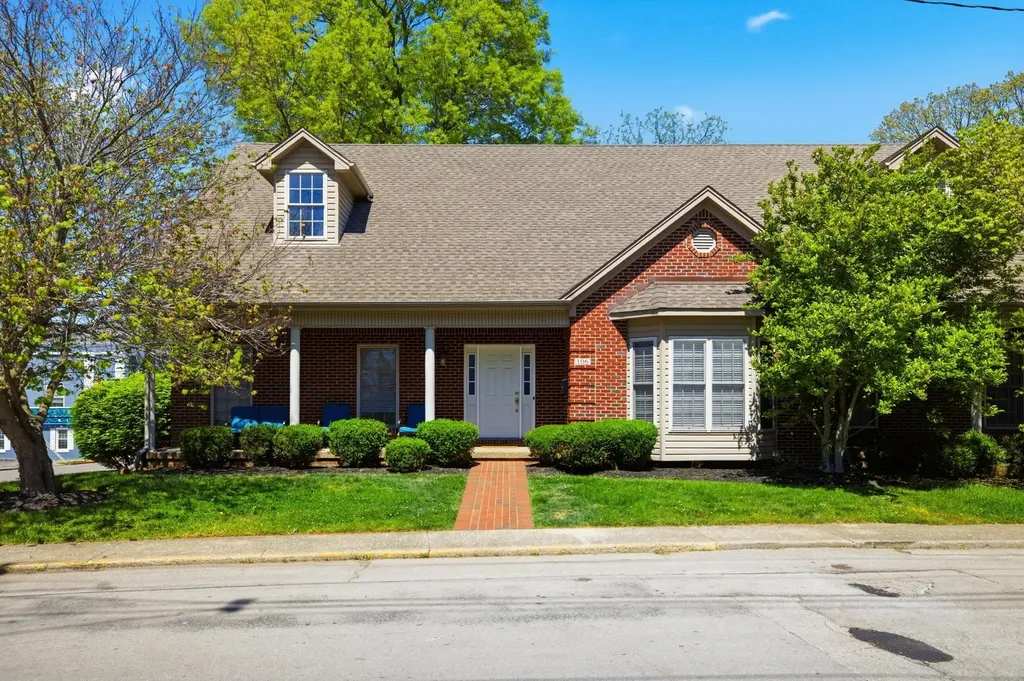 106 Duncan Avenue Paris KY 40361