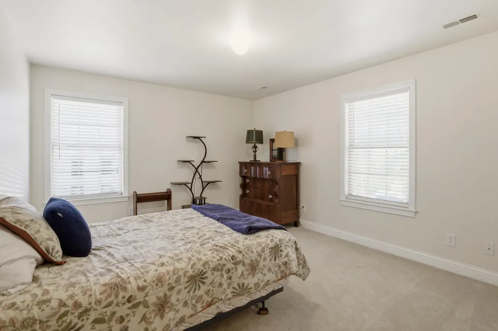 106 Duncan Avenue Paris KY 40361