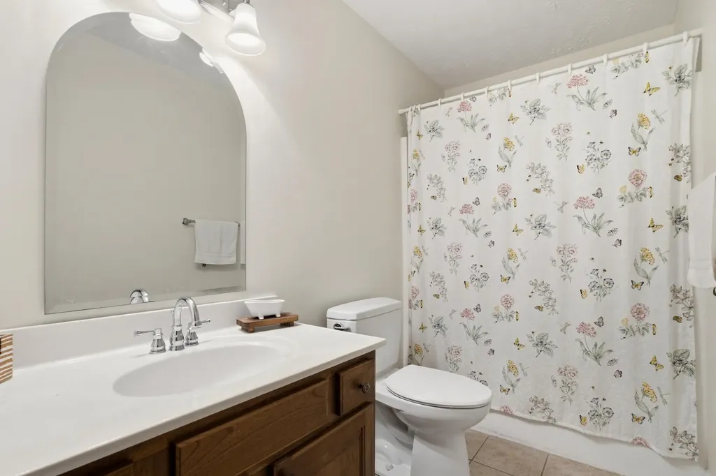 106 Duncan Avenue Paris KY 40361