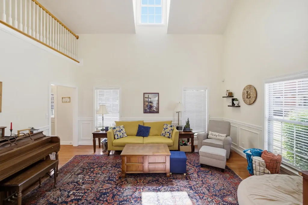 106 Duncan Avenue Paris KY 40361