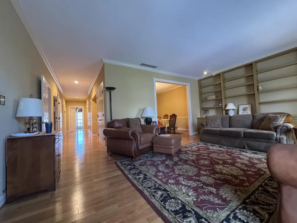 15B Charleston Greene Danville KY 40422