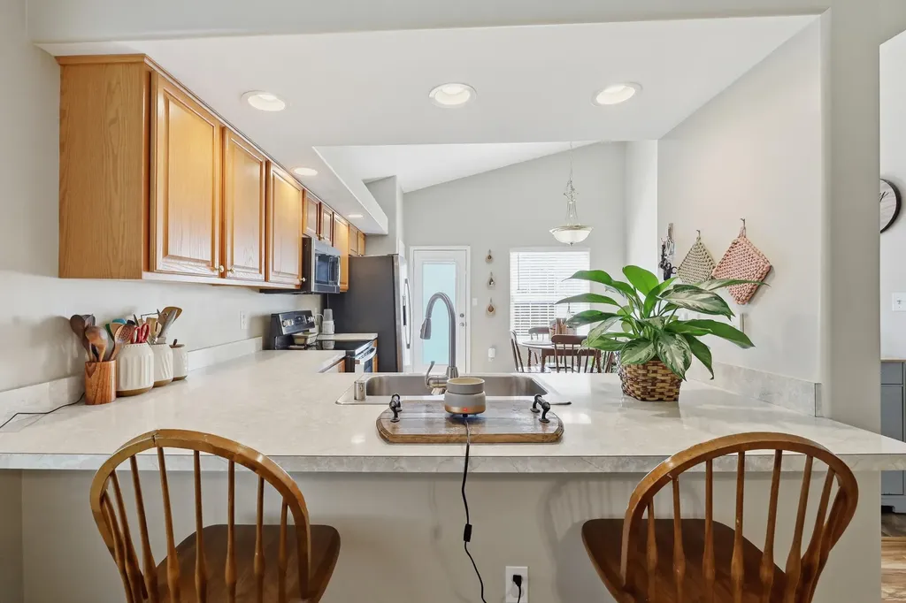 2261 Market Garden Lane Lexington KY 40509