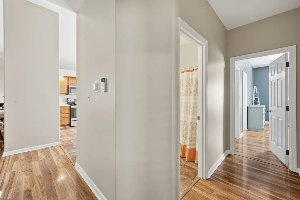2261 Market Garden Lane Lexington KY 40509