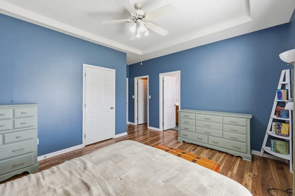2261 Market Garden Lane Lexington KY 40509