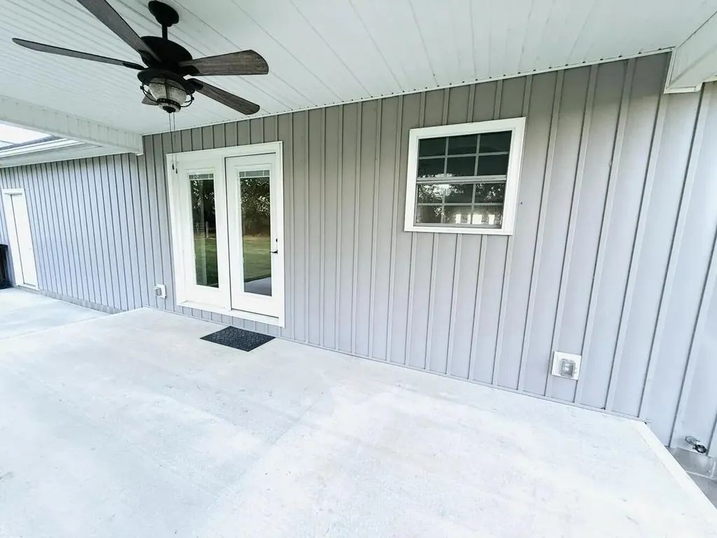 211 Foster Drive Willisburg KY 40078
