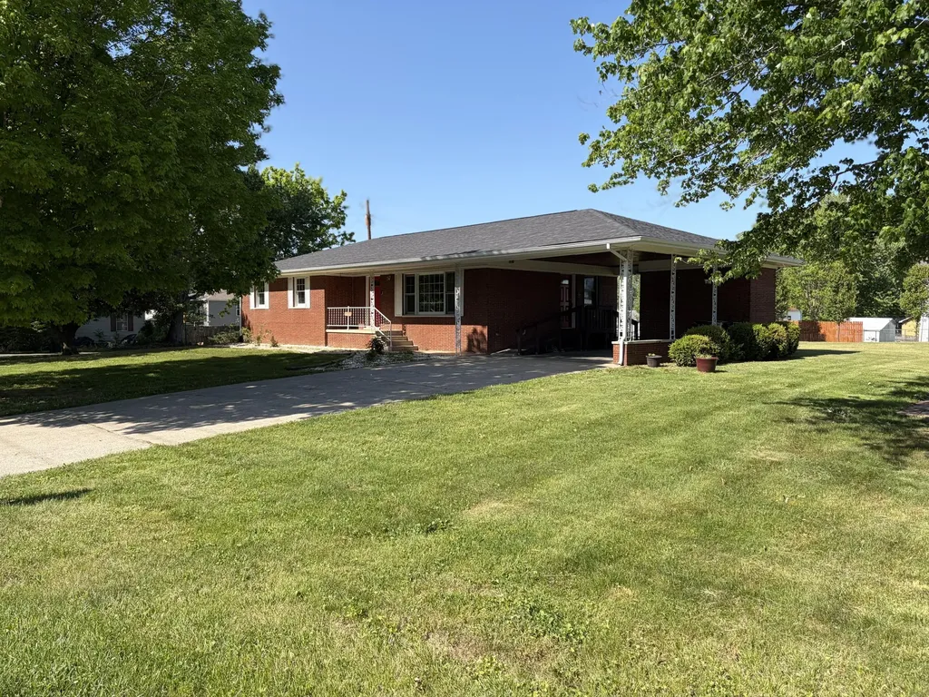 108 13th Street Williamsburg KY 40769