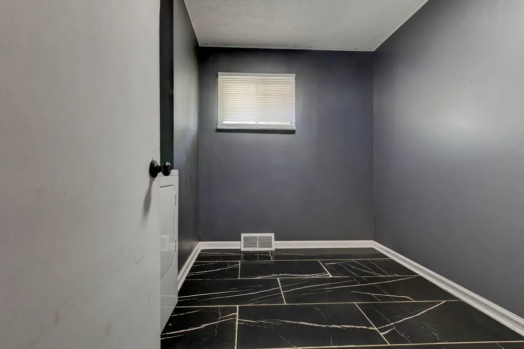 681 E College Avenue Stanton KY 40380