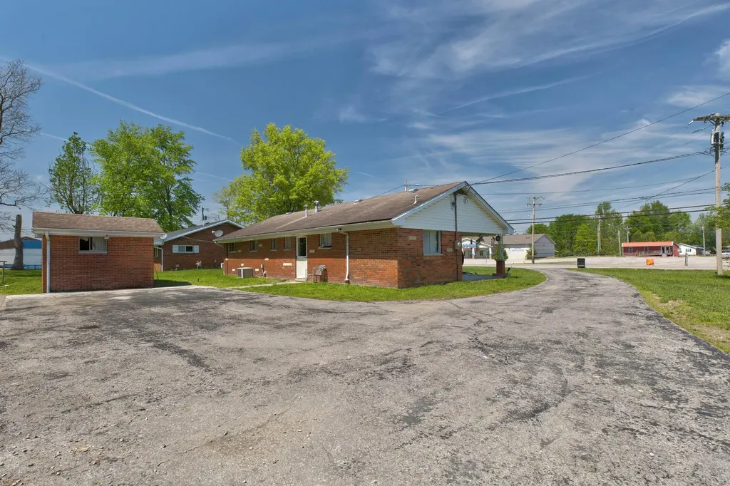 681 E College Avenue Stanton KY 40380