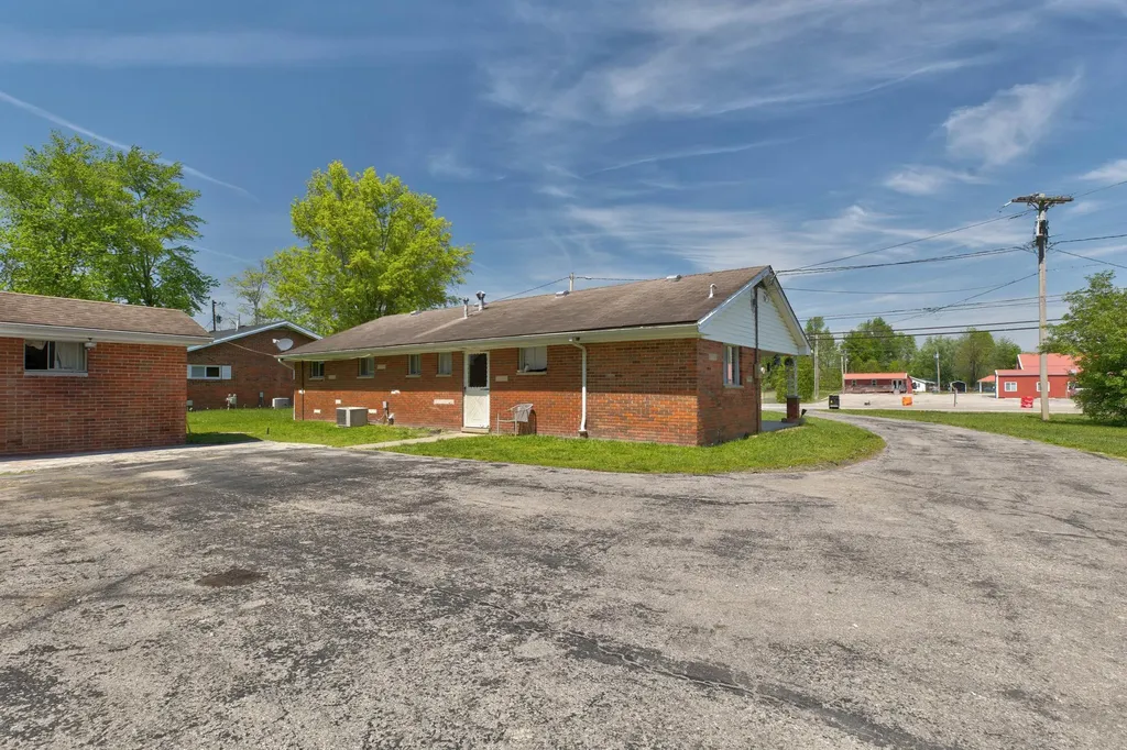 681 E College Avenue Stanton KY 40380