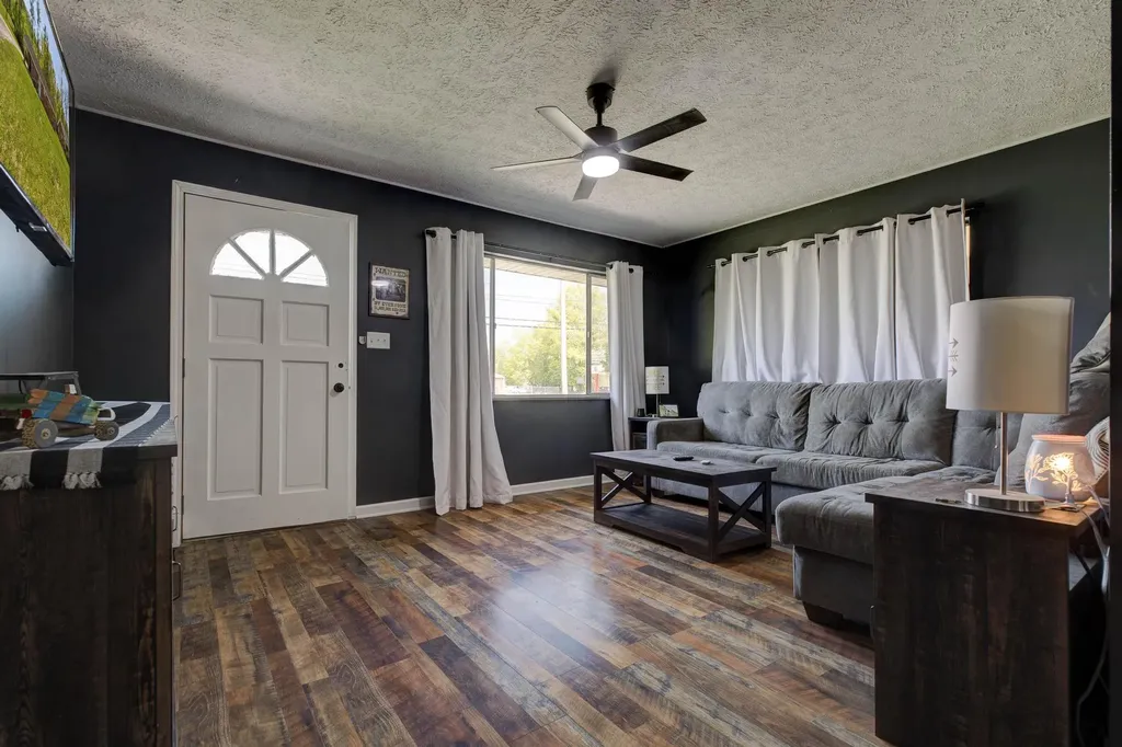 681 E College Avenue Stanton KY 40380