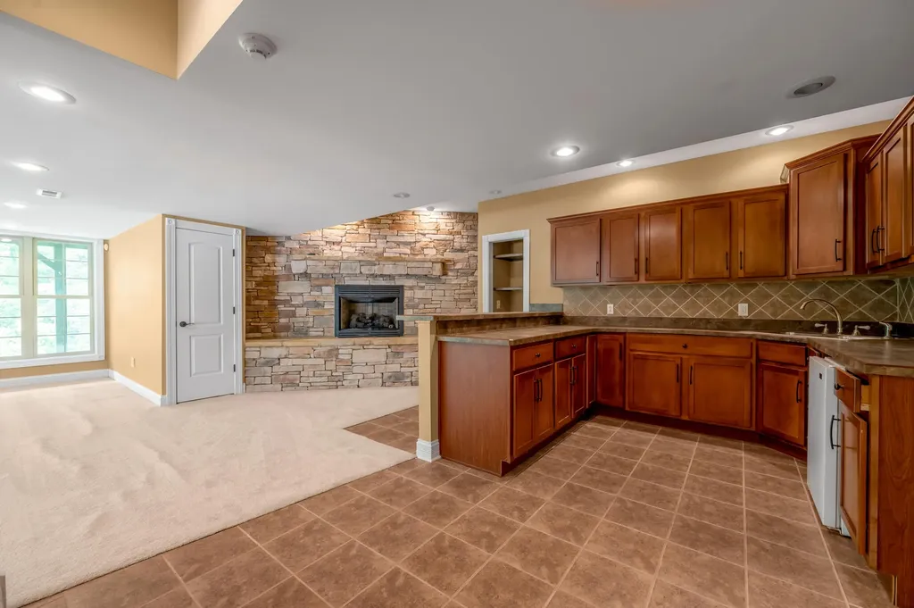 204 Hickory Meadows Drive Richmond KY 40475