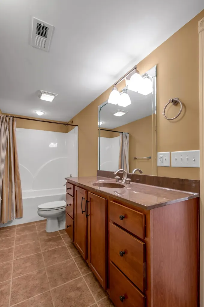 204 Hickory Meadows Drive Richmond KY 40475
