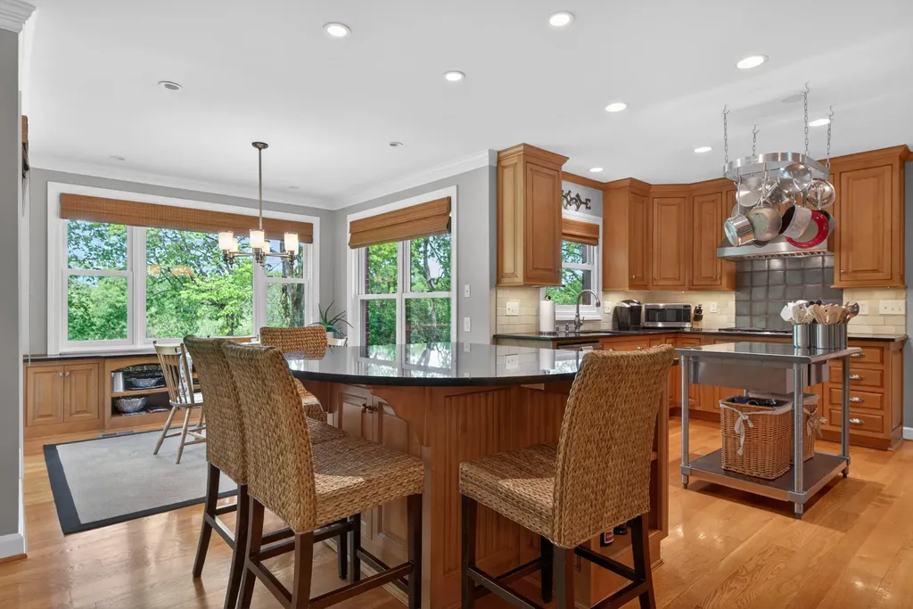 4033 Palomar Boulevard Lexington KY 40513