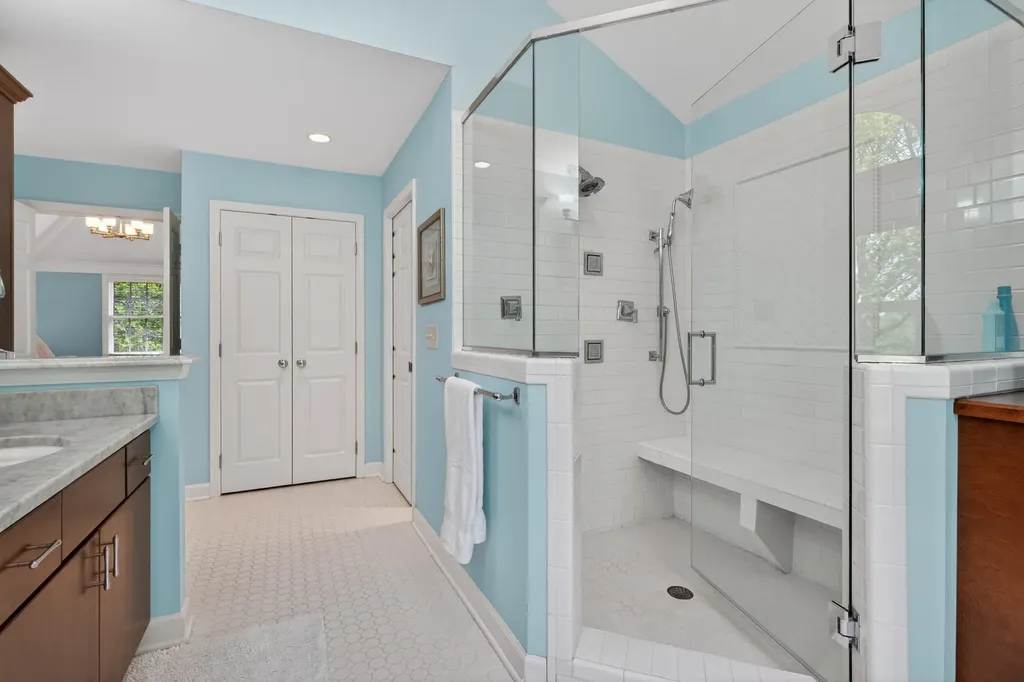 4033 Palomar Boulevard Lexington KY 40513