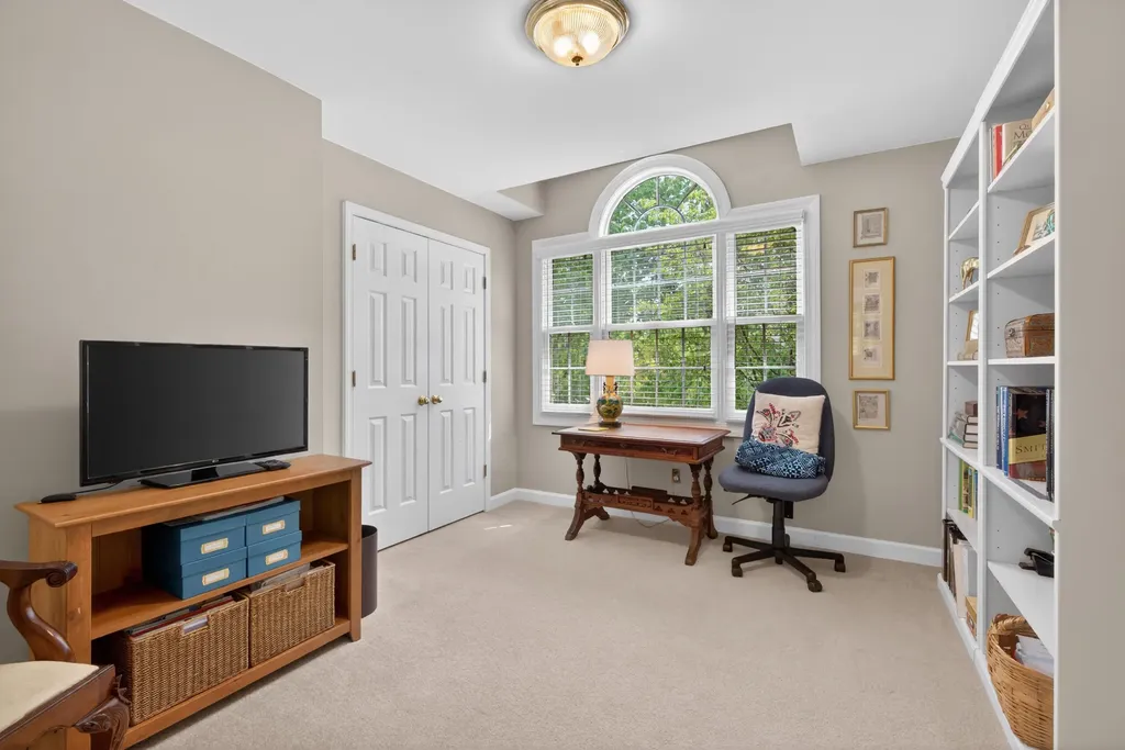 4033 Palomar Boulevard Lexington KY 40513
