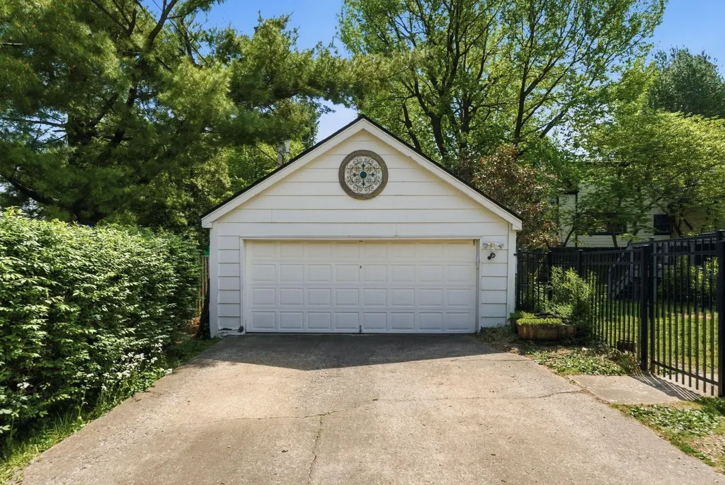 705 Cooper Drive Lexington KY 40502