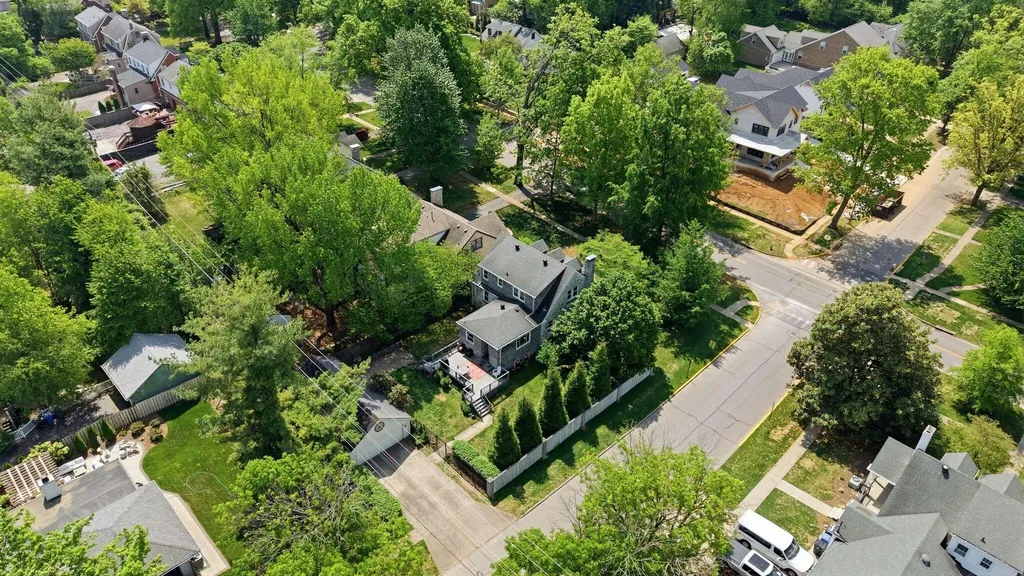 705 Cooper Drive Lexington KY 40502