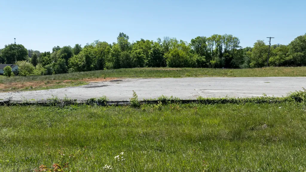 1147 Highway 80 Somerset KY 42503