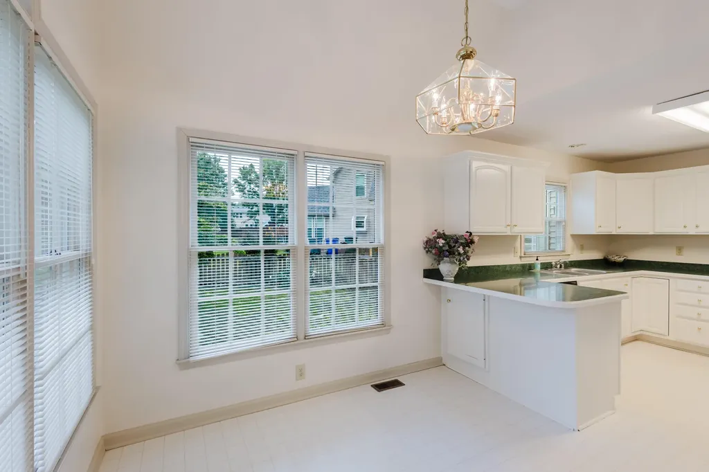 1101 Carters Close Lexington KY 40514